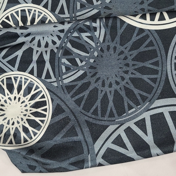 Terez x Soul Cycle Wheel Leggings - Picture 5 of 10